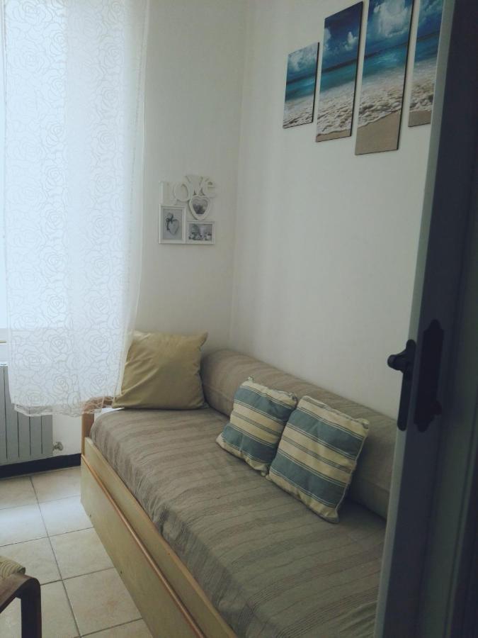 La Casa Sulla Piazzetta Apartment อัลเบงกา ภายนอก รูปภาพ